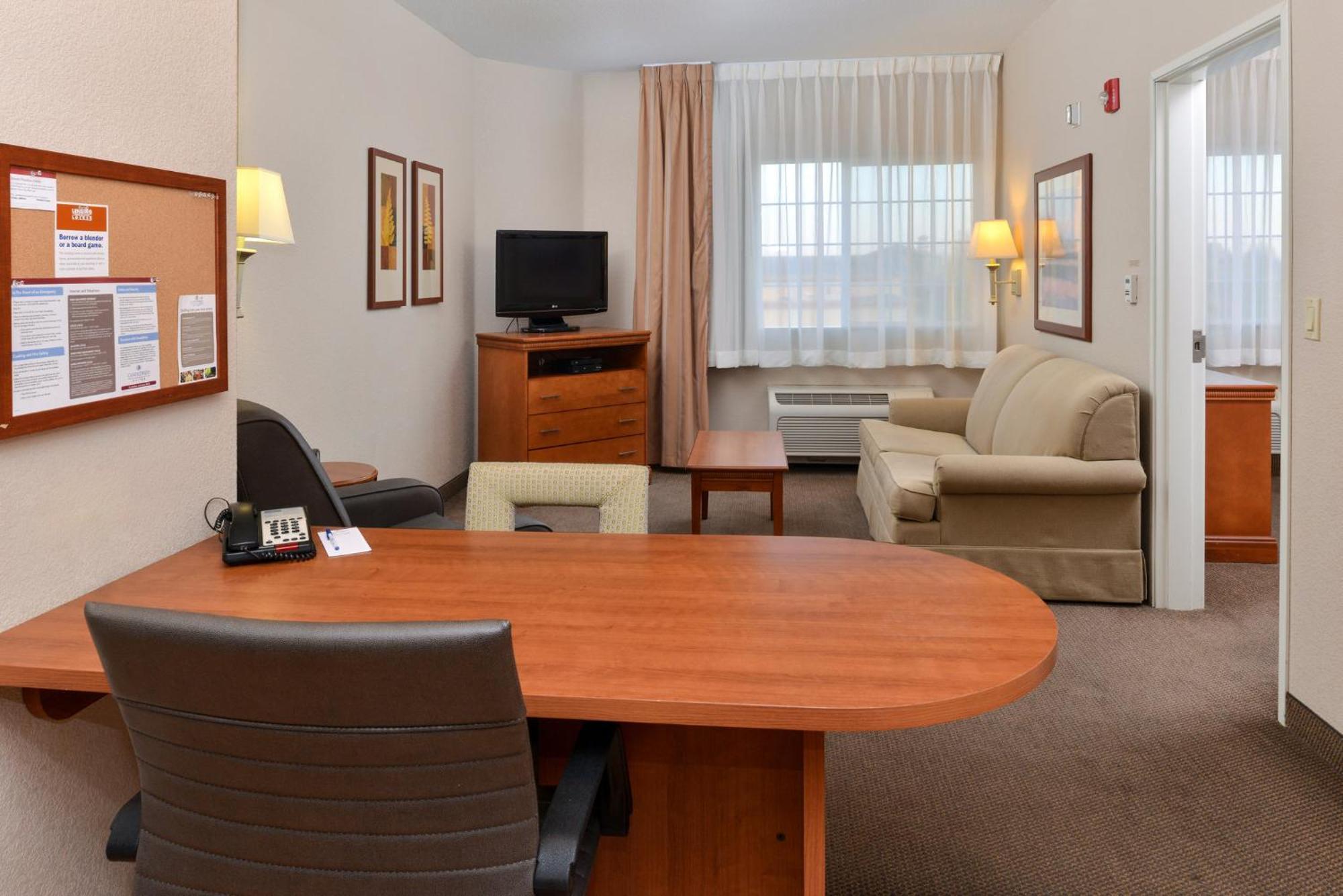 Candlewood Suites Turlock By Ihg Екстер'єр фото