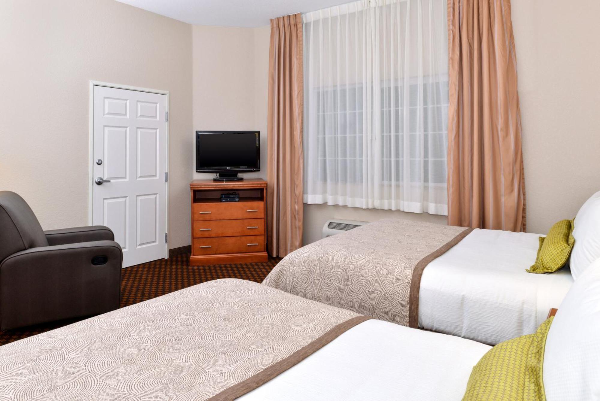 Candlewood Suites Turlock By Ihg Екстер'єр фото
